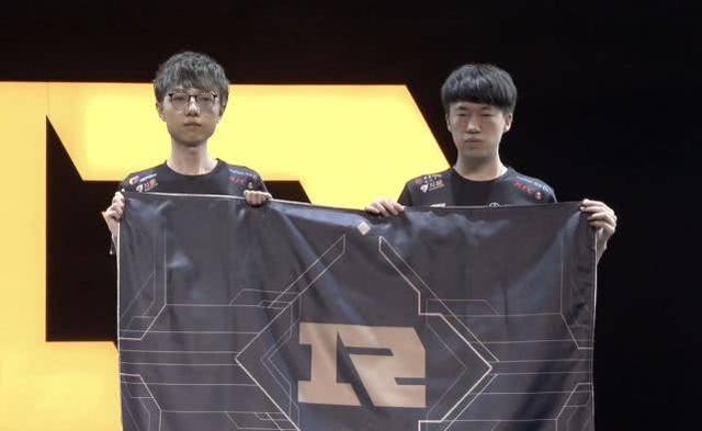 这场败北再 这场败北再